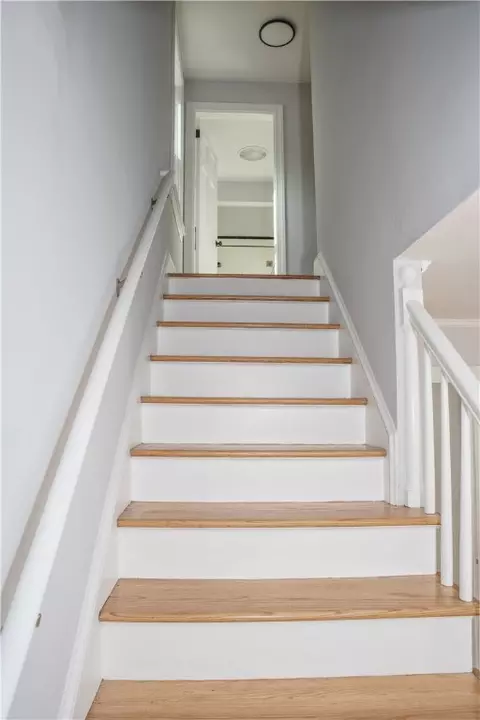 Entry Way - 1 Palm Blvd, Warwick, RI 02888 photo 1 of 3