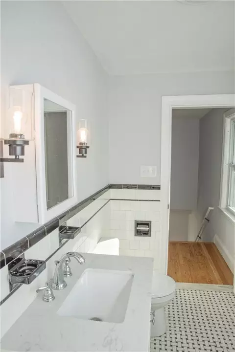 Bath - 1 Palm Blvd, Warwick, RI 02888 photo 1 of 2