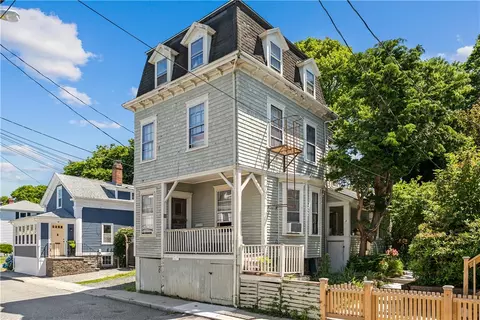 20 Anthony St, Newport, RI 02840