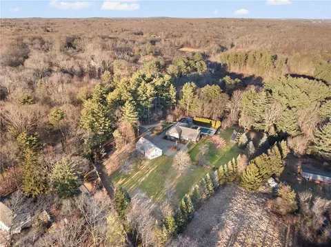 View/Area - 59 Phillips Ln, Glocester, RI 02829 photo 3 of 4
