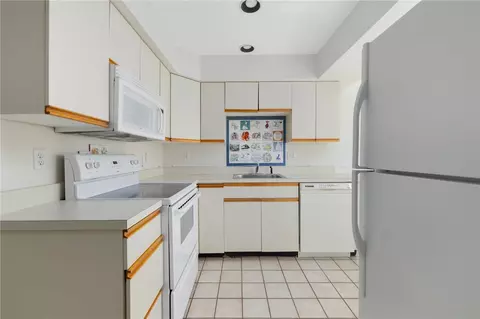 Kitchen - 308 Corey Ln, Middletown, RI 02842 photo 1 of 4
