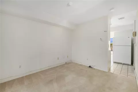 Living - 308 Corey Ln, Middletown, RI 02842 photo 8 of 8