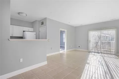 Living - 78 Mill St #102, Woonsocket, RI 02895 photo 6 of 8