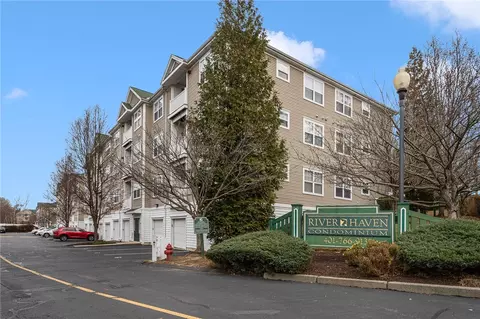 Exterior - 78 Mill St #102, Woonsocket, RI 02895 photo 3 of 5