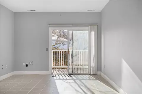 Living - 78 Mill St #102, Woonsocket, RI 02895 photo 7 of 8