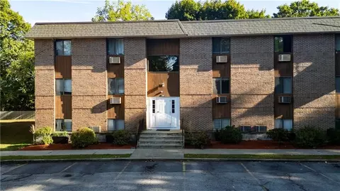 117 John St #22, Lincoln, RI 02865