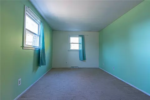 Bedroom - 12 Bayberry Rd, Woonsocket, RI 02895 photo 11 of 12