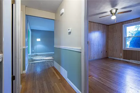 Entry Way - 12 Bayberry Rd, Woonsocket, RI 02895 photo 2 of 2