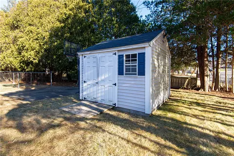 Exterior - 12 Bayberry Rd, Woonsocket, RI 02895 photo 11 of 14