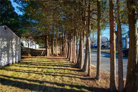 Exterior - 12 Bayberry Rd, Woonsocket, RI 02895 photo 12 of 14