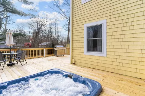 20 Birch St, Warwick, RI 02888 photo 33