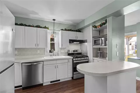 20 Birch St, Warwick, RI 02888 photo 10