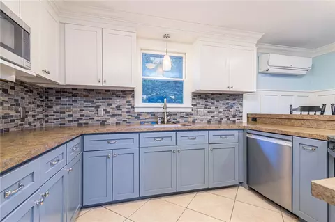 93 Hemlock Rd, South Kingstown, RI 02879 photo 8