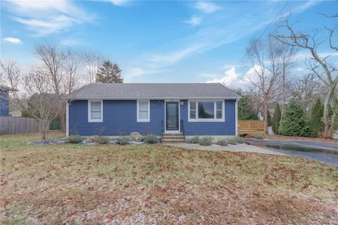 93 Hemlock Rd, South Kingstown, RI 02879 photo 21
