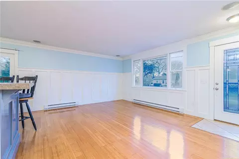 93 Hemlock Rd, South Kingstown, RI 02879 photo 11