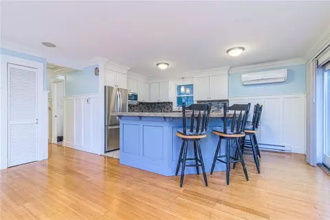 93 Hemlock Rd, South Kingstown, RI 02879 photo 9