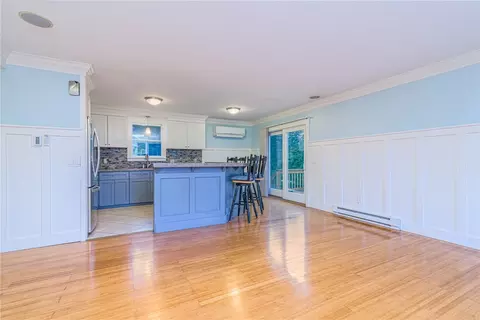 93 Hemlock Rd, South Kingstown, RI 02879 photo 5