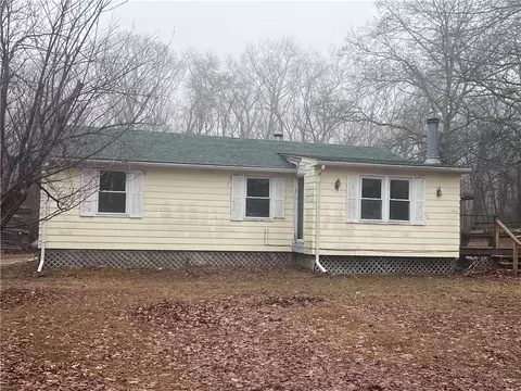 175 Evans Rd, Glocester, RI 02814