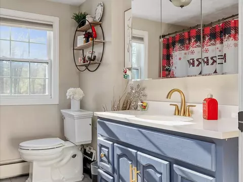 Bath - 1712 Flat River Rd, Coventry, RI 02816 photo 1 of 2