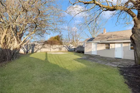 Exterior - 169 Bartlett Dr, Warwick, RI 02886 photo 3 of 6