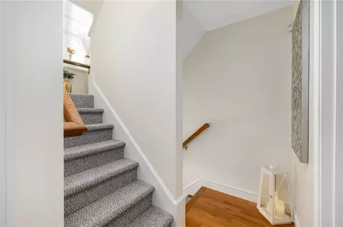 Entry Way - 1209 Centerville Rd #5, Warwick, RI 02886 photo 3 of 5