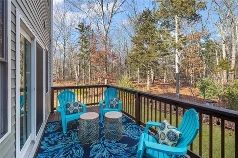 Exterior - 1209 Centerville Rd #5, Warwick, RI 02886 photo 6 of 10