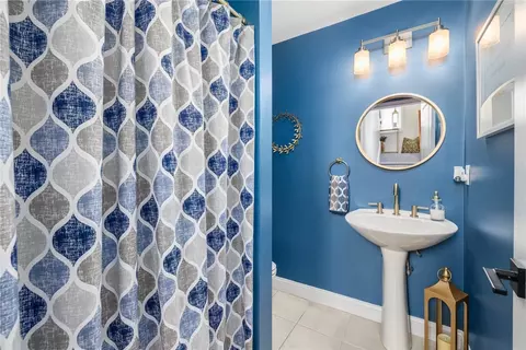 Bath - 1209 Centerville Rd #5, Warwick, RI 02886 photo 2 of 6