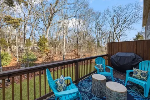 Exterior - 1209 Centerville Rd #5, Warwick, RI 02886 photo 5 of 10