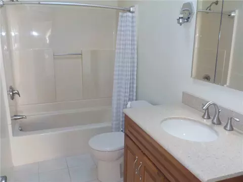 Bath - 18 Marshall Rd, Woonsocket, RI 02895 photo 1 of 1