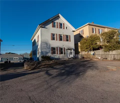 592 Front St, Woonsocket, RI 02895 photo 33