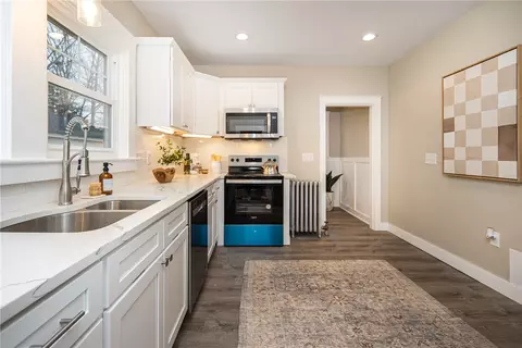 Kitchen - 1527 Centerville Rd, Warwick, RI 02886 photo 1 of 3