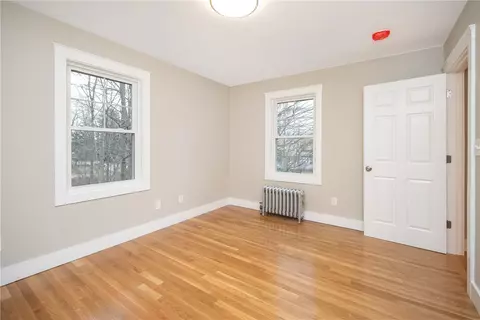Bedroom - 1527 Centerville Rd, Warwick, RI 02886 photo 5 of 6