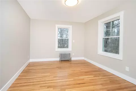 Bedroom - 1527 Centerville Rd, Warwick, RI 02886 photo 4 of 6