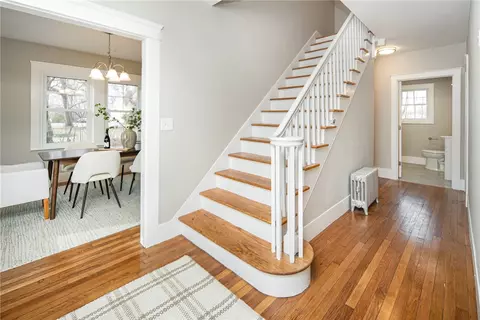 Entry Way - 1527 Centerville Rd, Warwick, RI 02886 photo 2 of 9