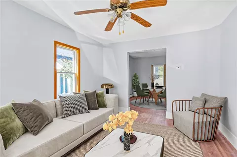 75 Cedar Ave, East Providence, RI 02915