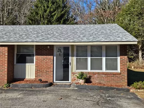 5 Kingsland Ct #D, Charlestown, RI 02813