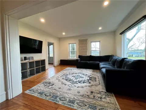 Living - 25 Maple Ave, Little Compton, RI 02837 photo 1 of 2