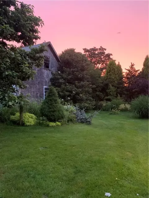 Exterior - 25 Maple Ave, Little Compton, RI 02837 photo 10 of 11