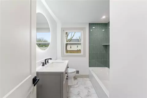 104 Stone Ave, Warwick, RI 02889 photo 16