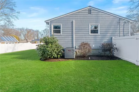 53 Rip Van Winkle Cir, Warwick, RI 02886 photo 46