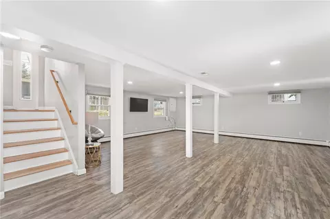 53 Rip Van Winkle Cir, Warwick, RI 02886 photo 32