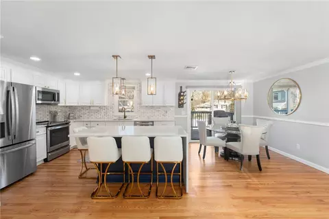 53 Rip Van Winkle Cir, Warwick, RI 02886 photo 13