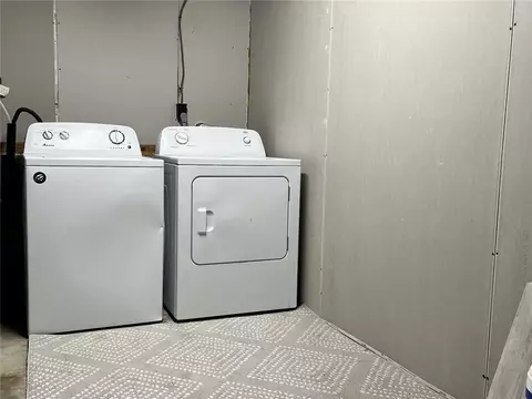 30 Ernest St, Coventry, RI 02816 photo 25