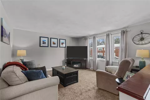 30 Ernest St, Coventry, RI 02816 photo 10