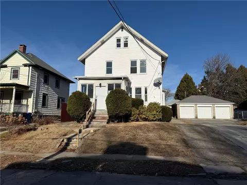 103 Bartlett Ave, Cranston, RI 02905