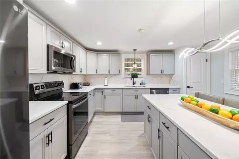Kitchen - 81 Greenleaf St, Fall River, MA 02721 photo 2 of 5