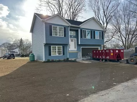 14 Watson St, Warwick, RI 02886 photo 2