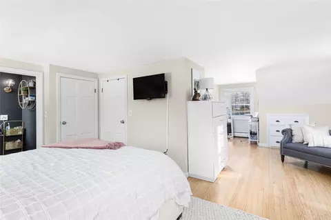 Bedroom - 220 Ten Rod Rd, Exeter, RI 02822 photo 1 of 6