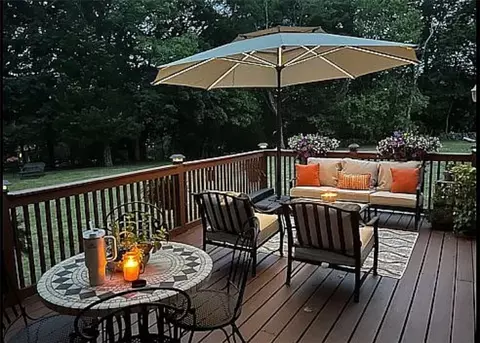 Exterior - 220 Ten Rod Rd, Exeter, RI 02822 photo 3 of 12
