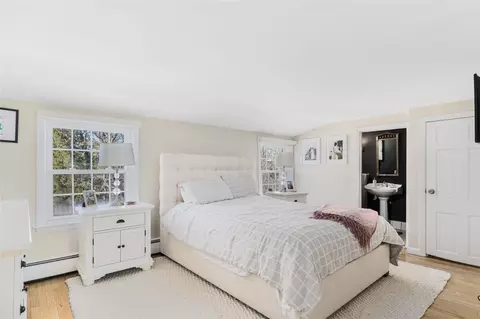 Bedroom - 220 Ten Rod Rd, Exeter, RI 02822 photo 2 of 6